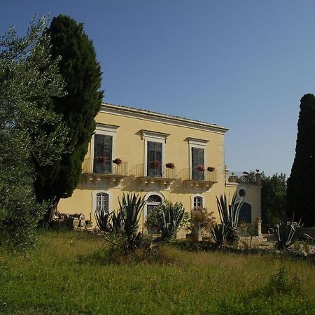 Agriturismo Baglio Calanchi モーディカ エクステリア 写真